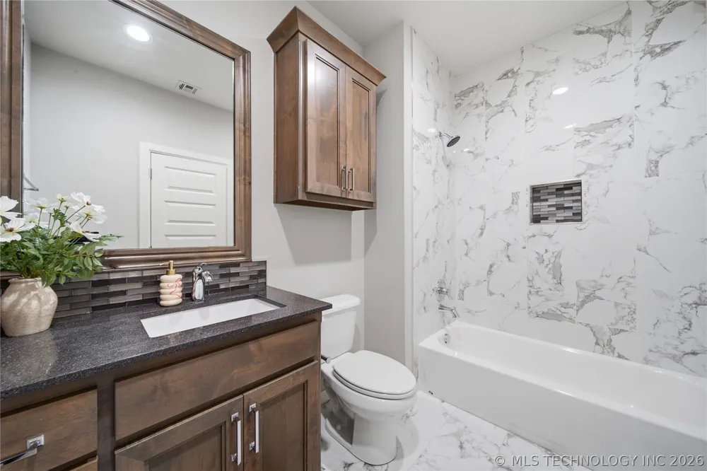 405 E 127th Place S Jenks, OK 74037