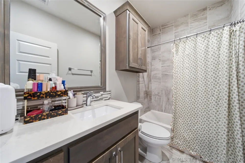 405 E 127th Place S Jenks, OK 74037
