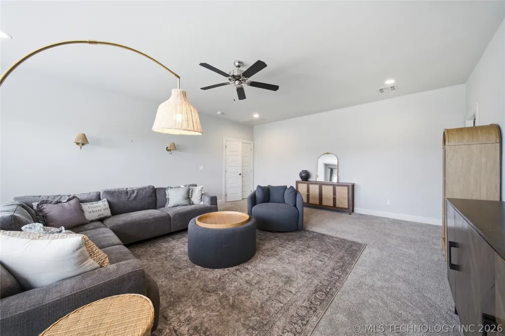 405 E 127th Place S Jenks, OK 74037