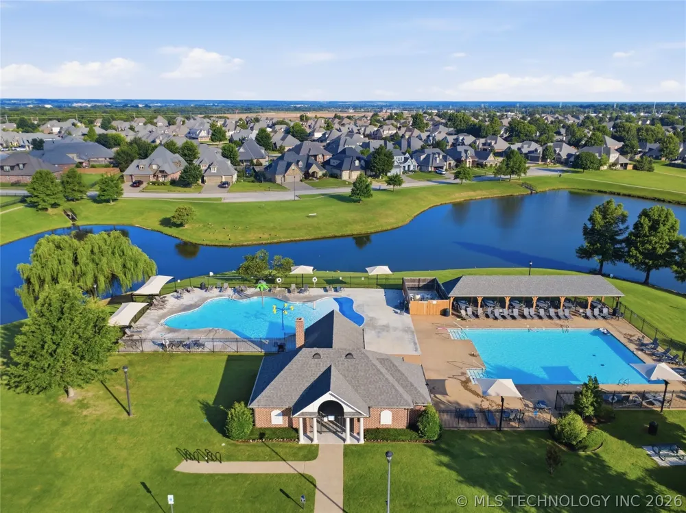405 E 127th Place S Jenks, OK 74037
