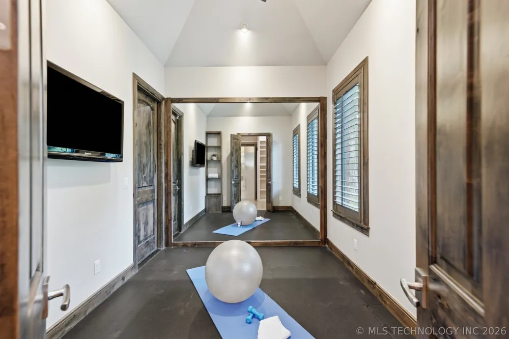 3557 W 75th Street Tulsa, OK 74132