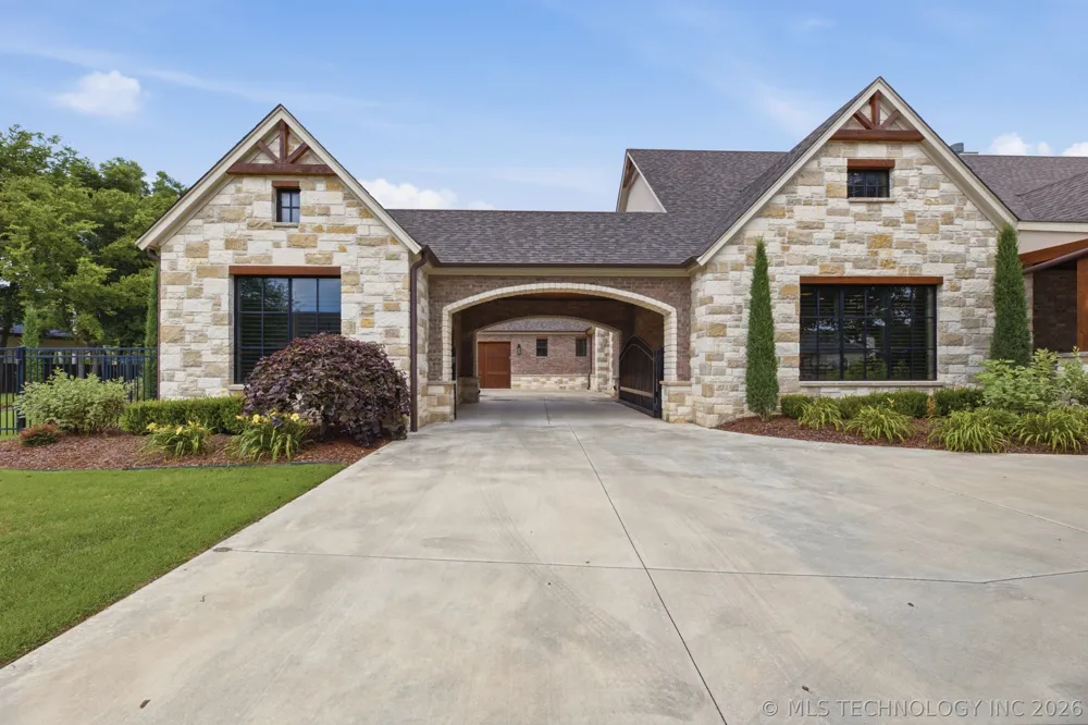 3557 W 75th Street Tulsa, OK 74132