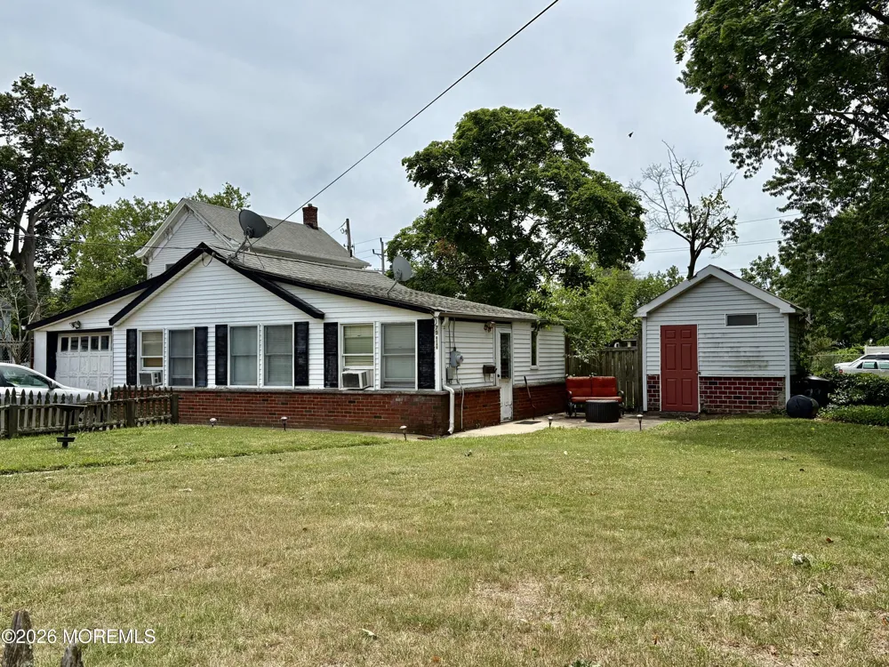 79 Avenue D Atlantic Highlands, NJ 07716