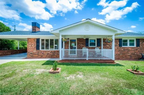 211 Parsons Road