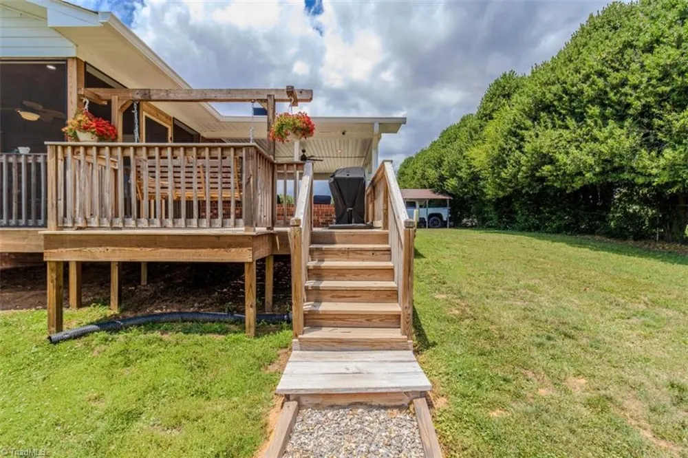 211 Parsons Road North Wilkesboro, NC 28659