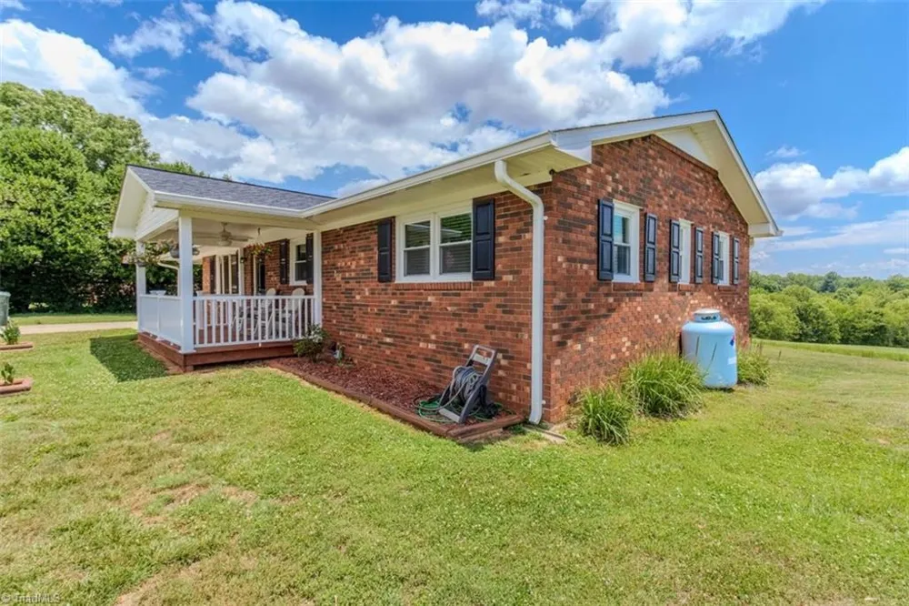 211 Parsons Road North Wilkesboro, NC 28659