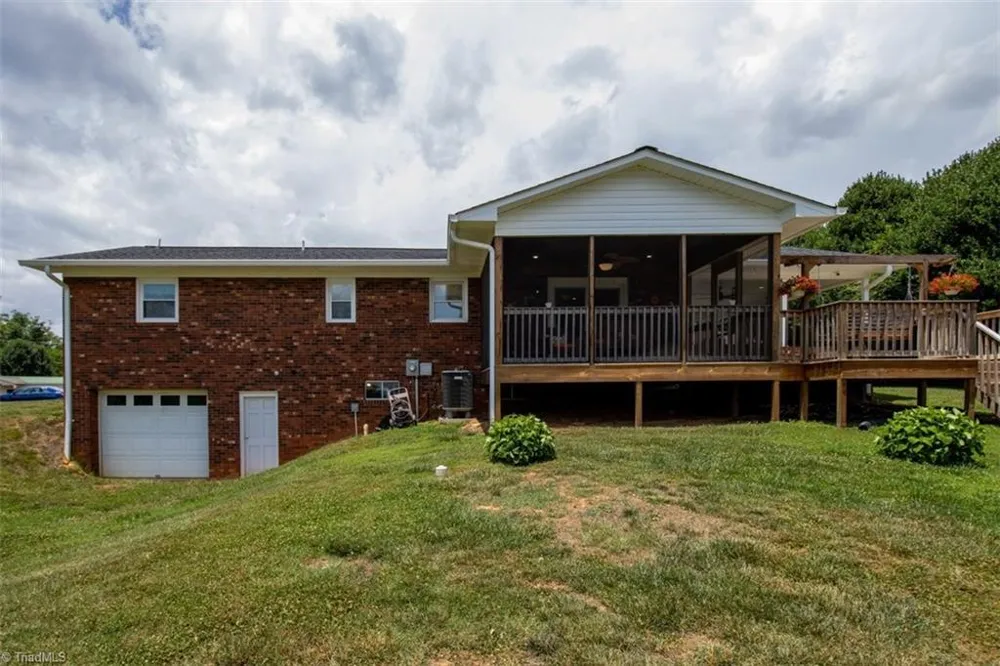 211 Parsons Road North Wilkesboro, NC 28659