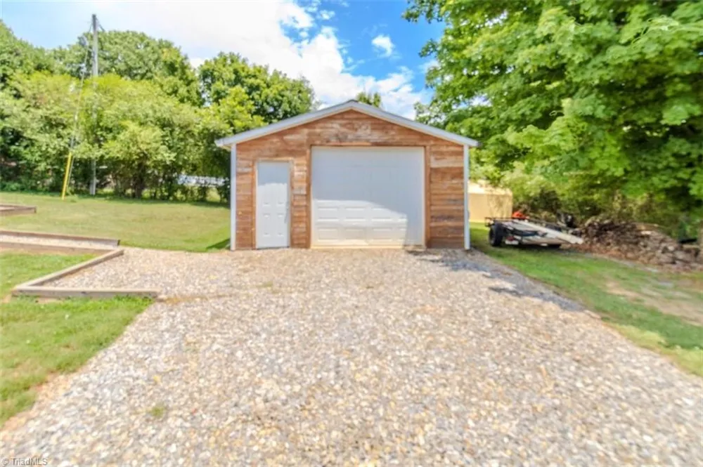 211 Parsons Road North Wilkesboro, NC 28659