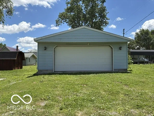 321 W Jay Street Dunkirk, IN 47336