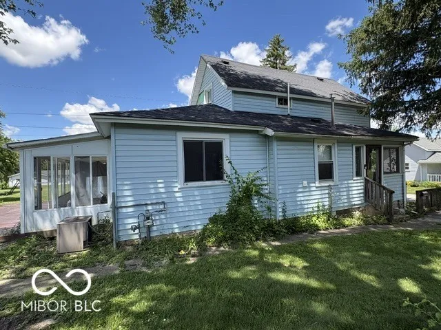 321 W Jay Street Dunkirk, IN 47336
