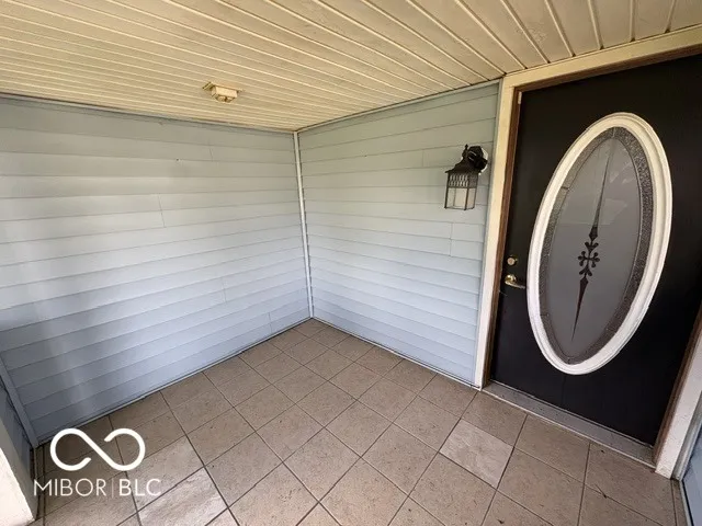 321 W Jay Street Dunkirk, IN 47336