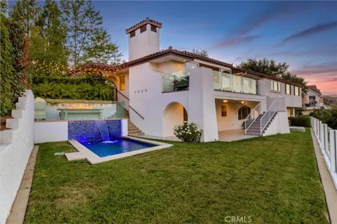 26 Corral Road
