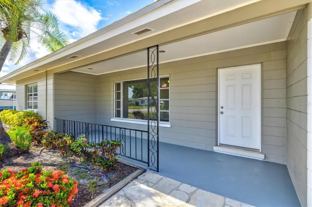 106 AURORA STREET E Venice, FL 34285
