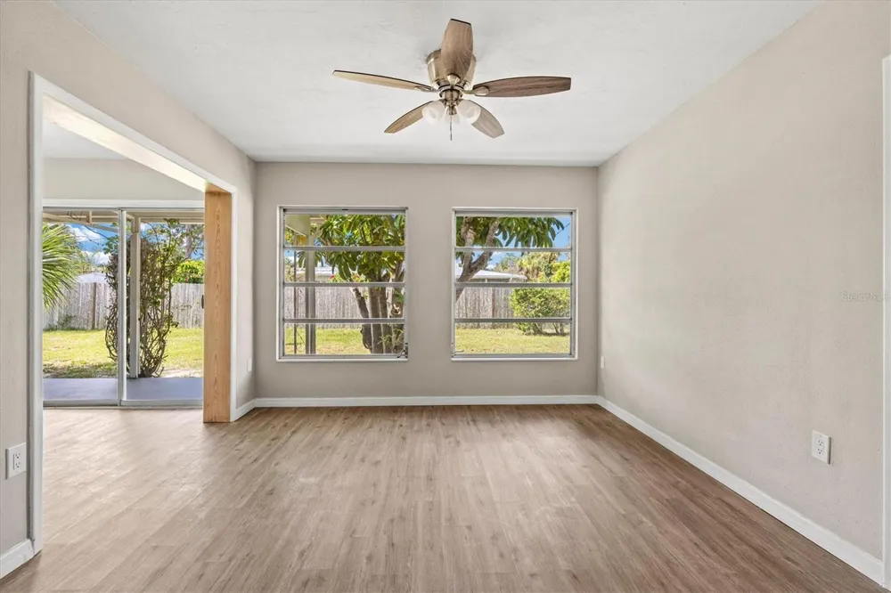 106 AURORA STREET E Venice, FL 34285