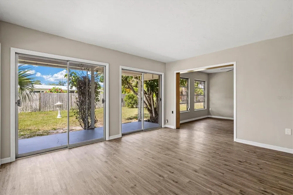 106 AURORA STREET E Venice, FL 34285