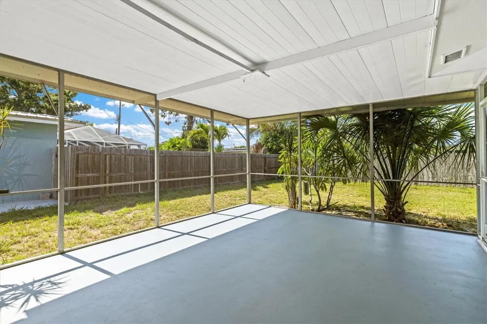 106 AURORA STREET E Venice, FL 34285