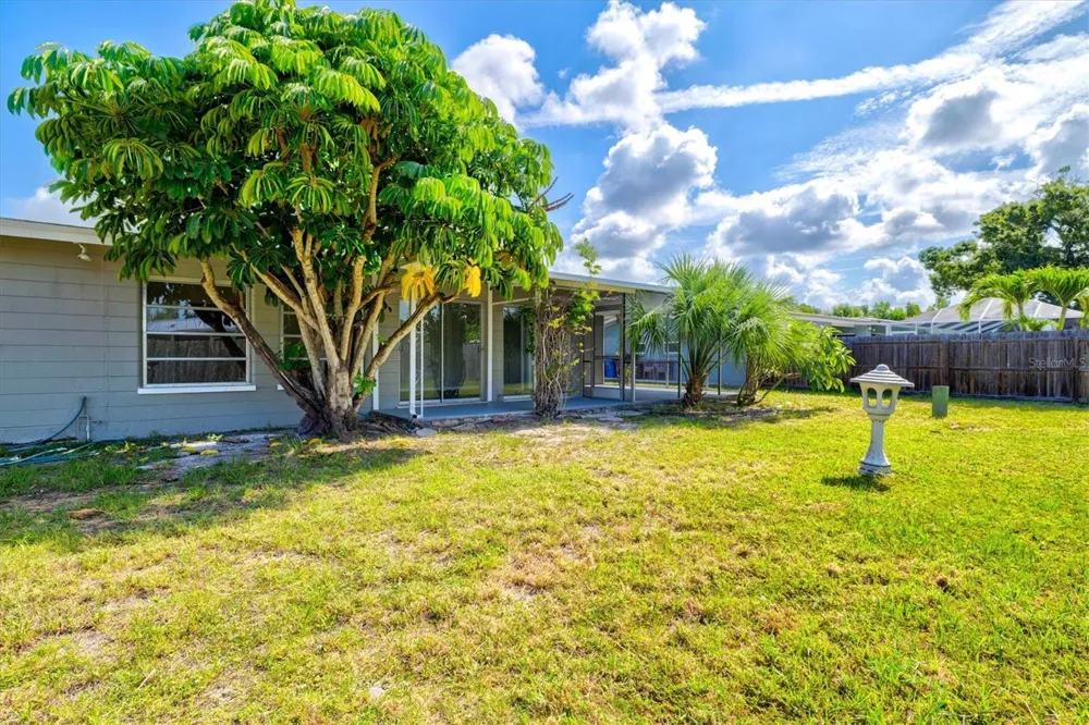 106 AURORA STREET E Venice, FL 34285