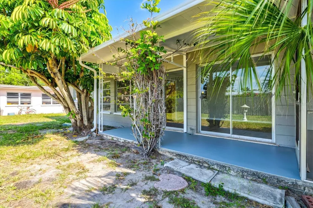 106 AURORA STREET E Venice, FL 34285