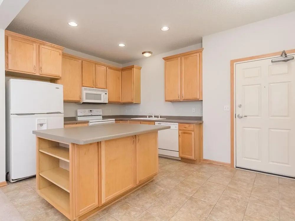 3600 Wooddale Avenue S #304 Saint Louis Park, MN 55416