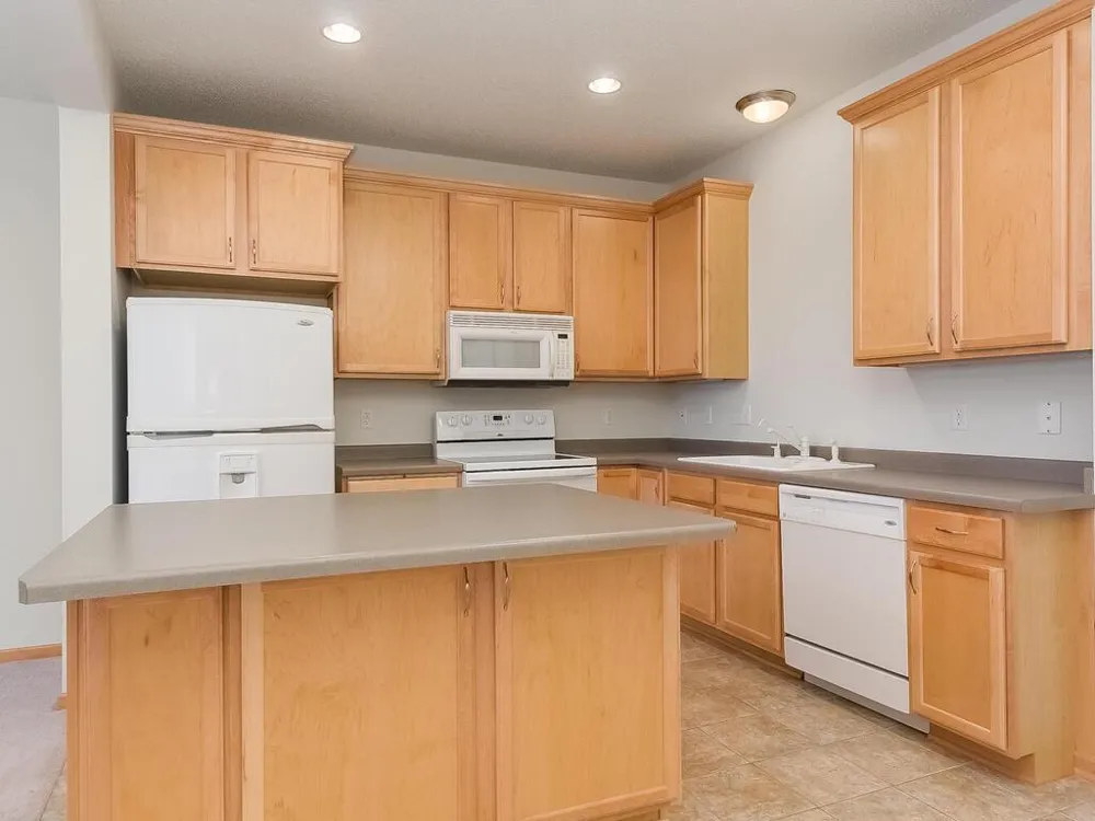 3600 Wooddale Avenue S #304 Saint Louis Park, MN 55416