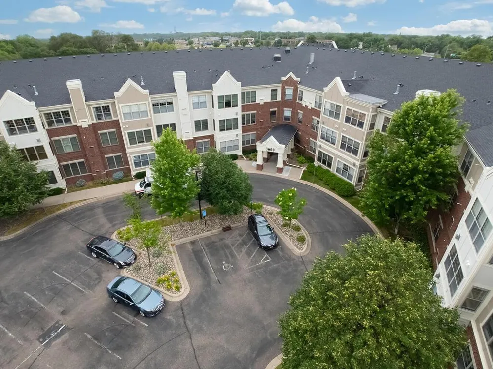 3600 Wooddale Avenue S #304 Saint Louis Park, MN 55416