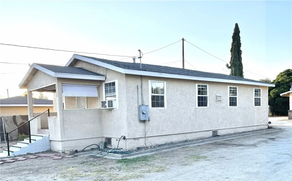 14650 Boyle Fontana, CA 92337