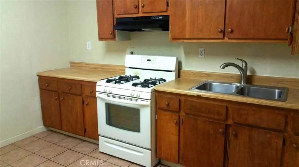 14650 Boyle Fontana, CA 92337