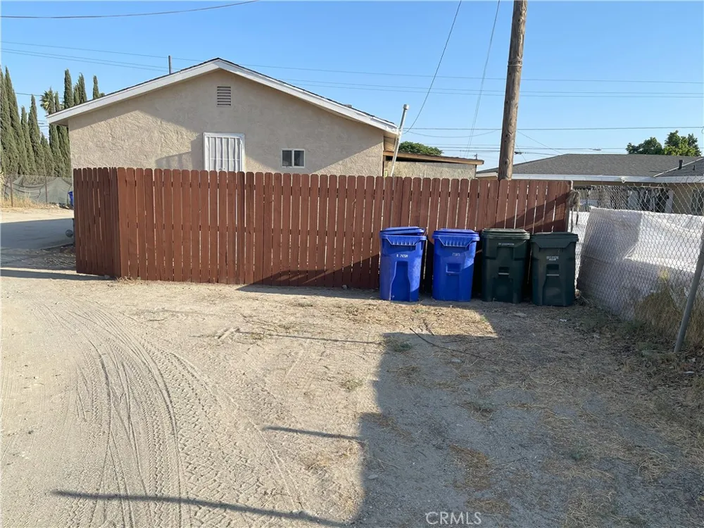 14650 Boyle Fontana, CA 92337