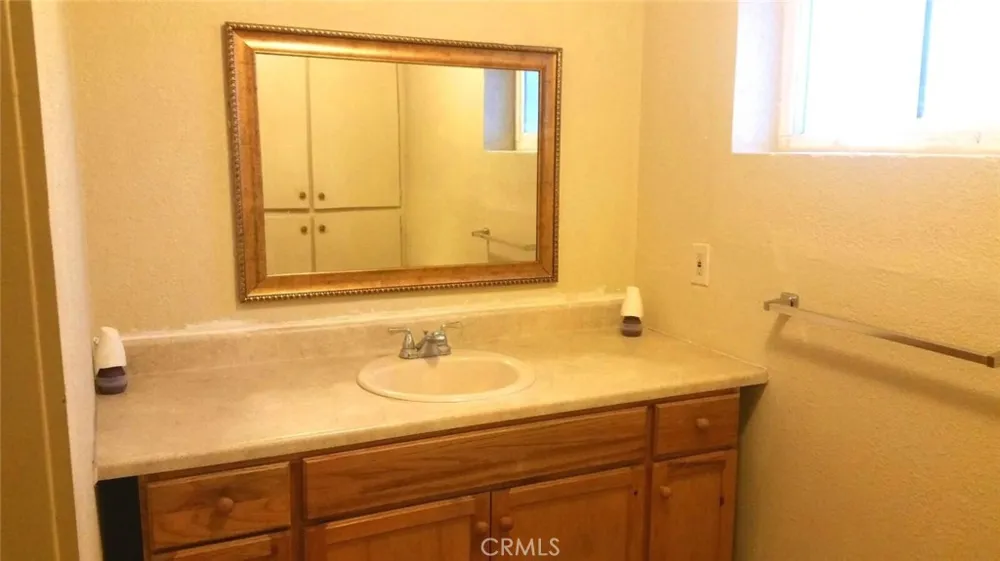 14650 Boyle Fontana, CA 92337
