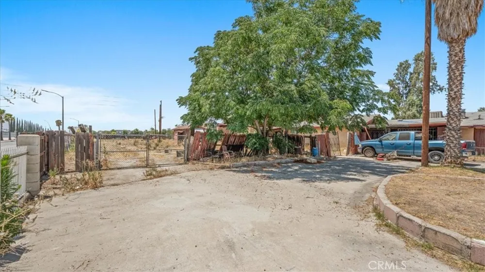 1144 S Washington San Bernardino, CA 92408