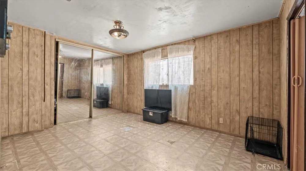 1144 S Washington San Bernardino, CA 92408