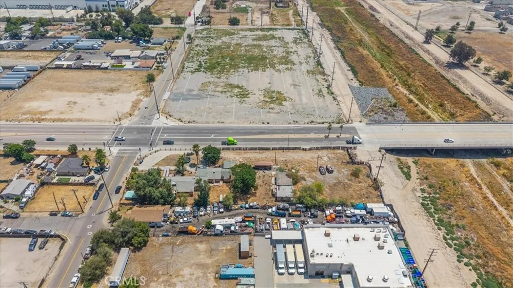 1144 S Washington San Bernardino, CA 92408