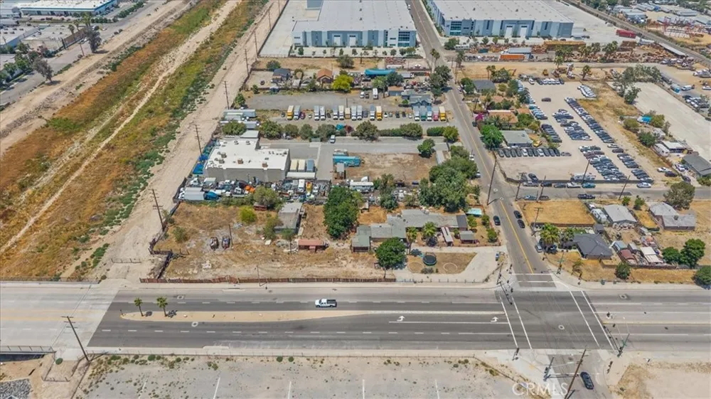 1144 S Washington San Bernardino, CA 92408