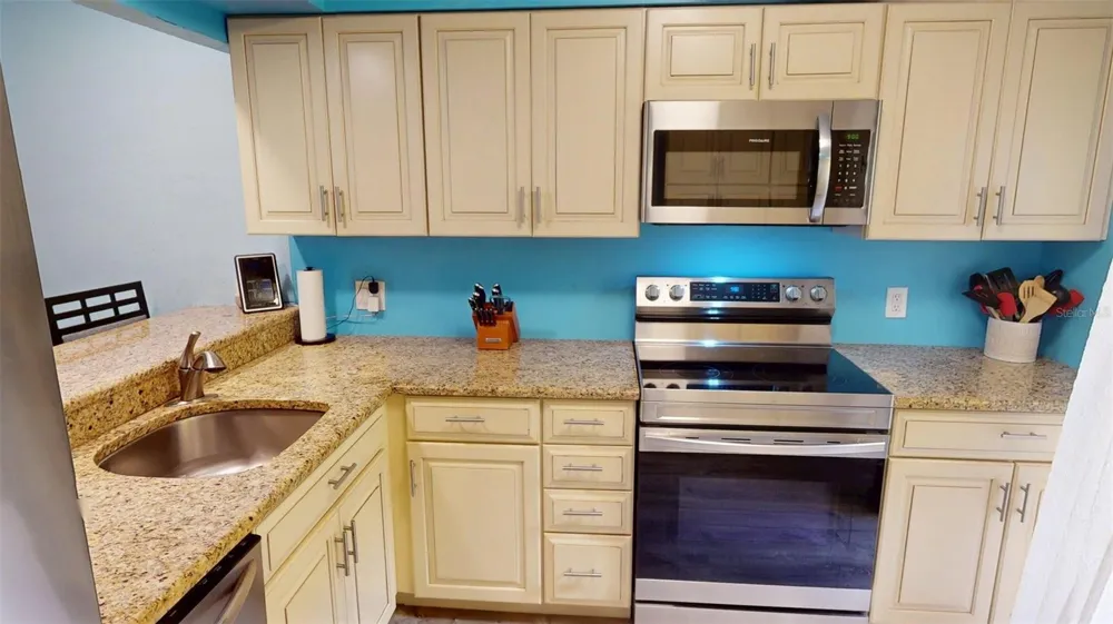 25188 MARION AVENUE #1027 Punta Gorda, FL 33950