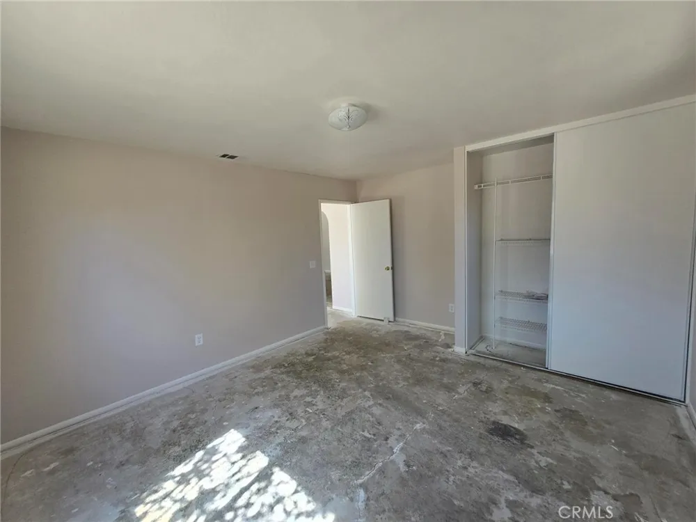 14572 Agave Adelanto, CA 92301