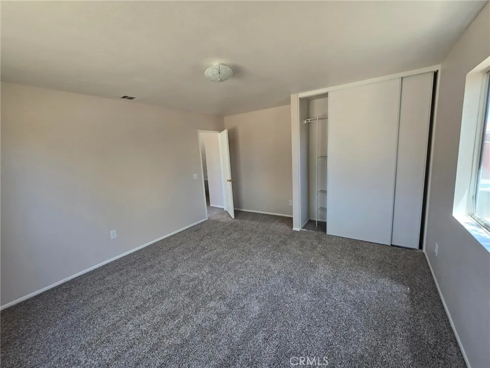 14572 Agave Adelanto, CA 92301