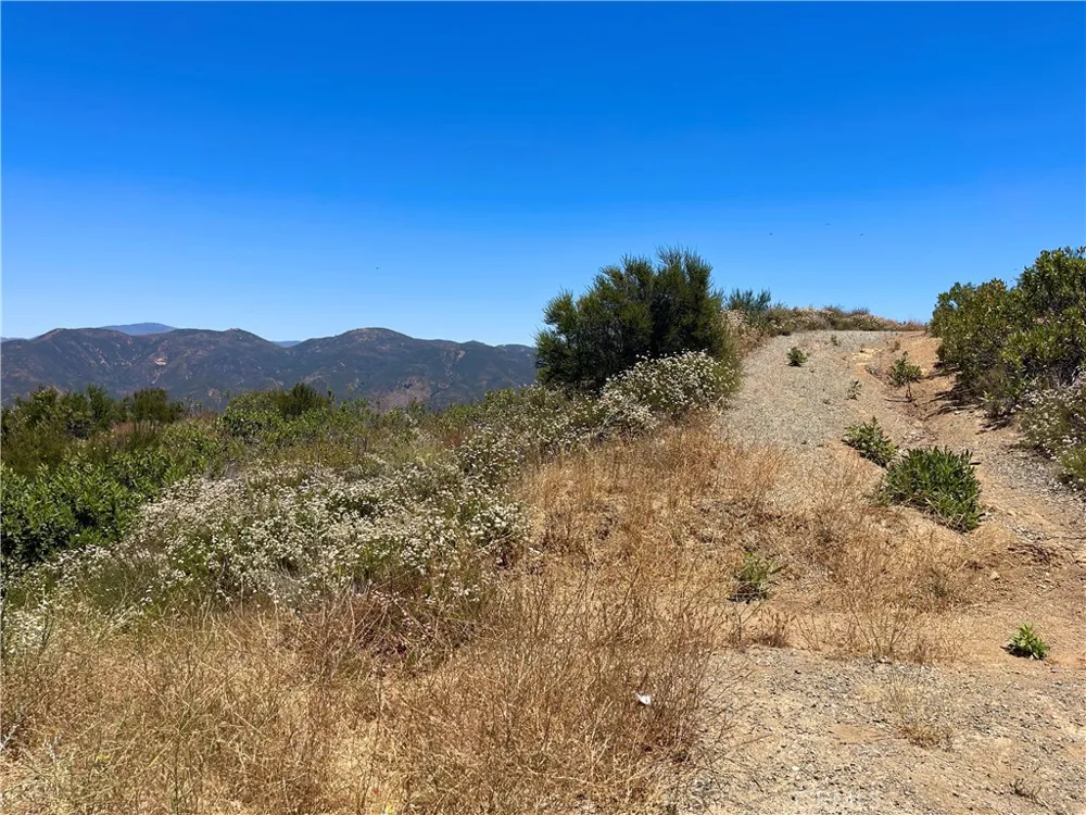 Ridge Route Road Castaic, CA 91384