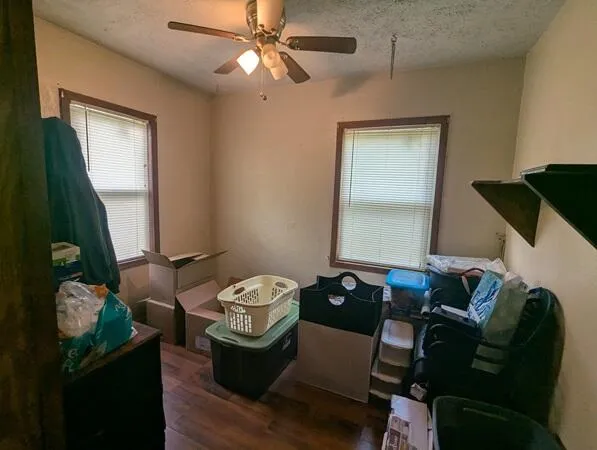 646 S Francis Avenue Lansing, MI 48912