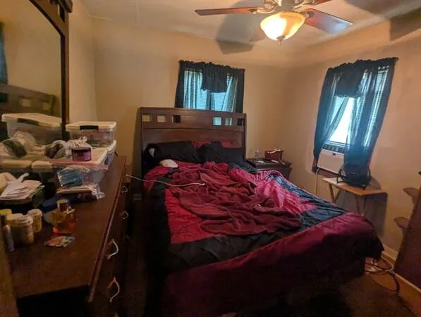 646 S Francis Avenue Lansing, MI 48912