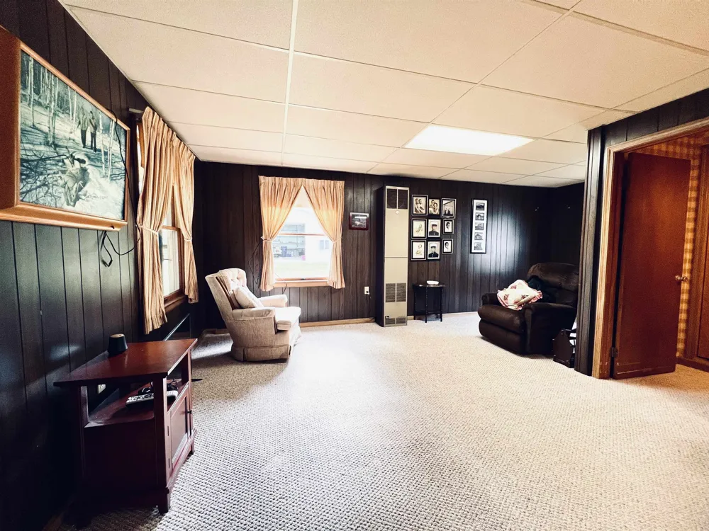 5905 E Moorestown Road Norwich Township, MI 49651