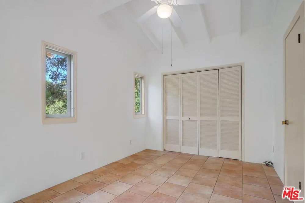 21652 Encina Road Topanga, CA 90290