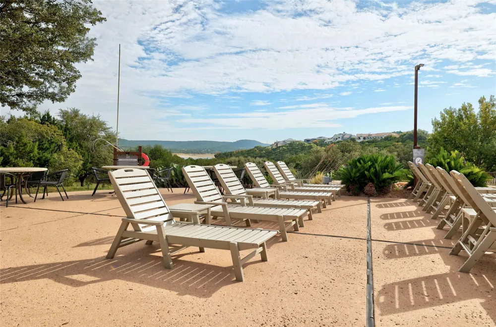 18905 Leisure Lane Jonestown, TX 78645