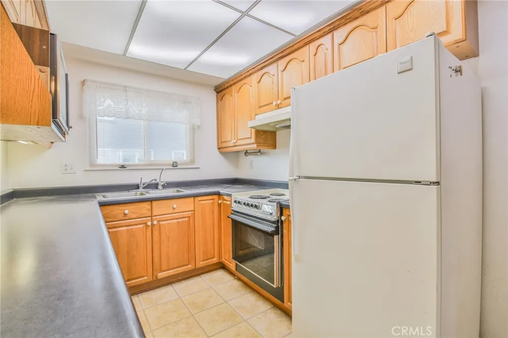 10406 Carlyle Court Cypress, CA 90630