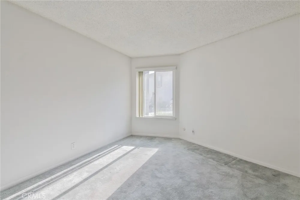 10406 Carlyle Court Cypress, CA 90630