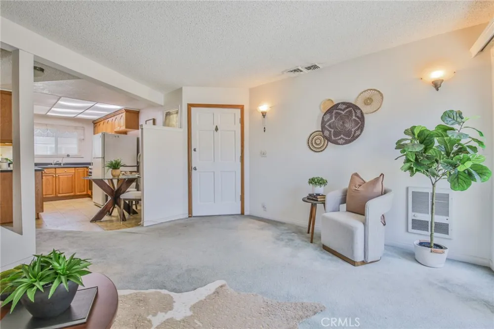 10406 Carlyle Court Cypress, CA 90630