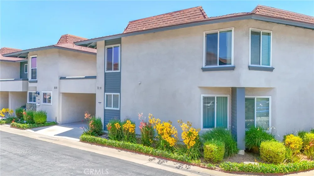 10406 Carlyle Court Cypress, CA 90630