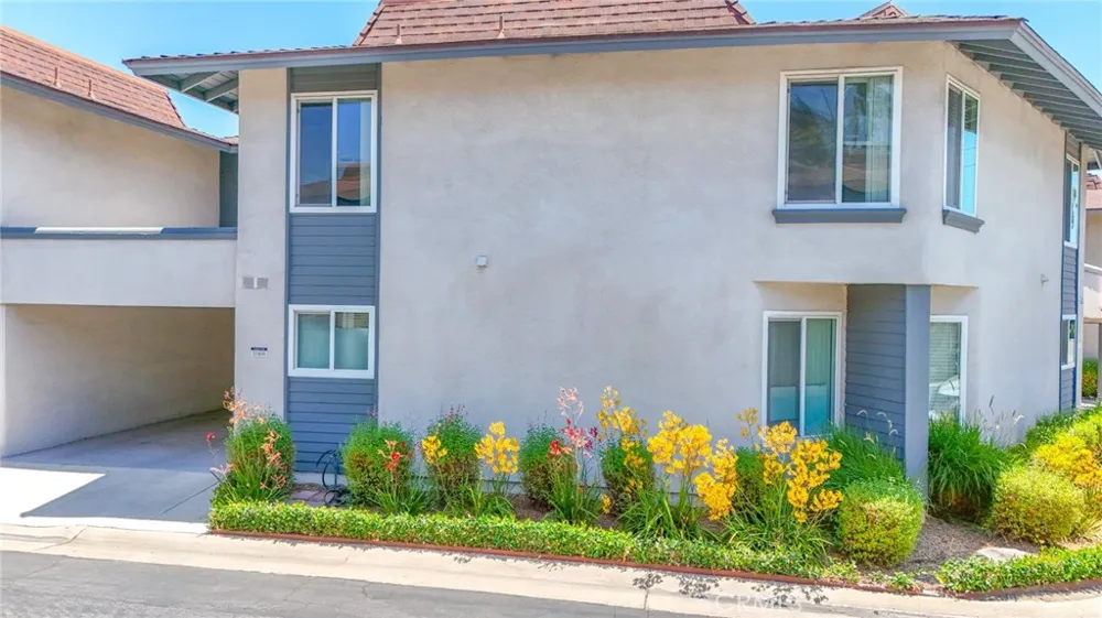10406 Carlyle Court Cypress, CA 90630