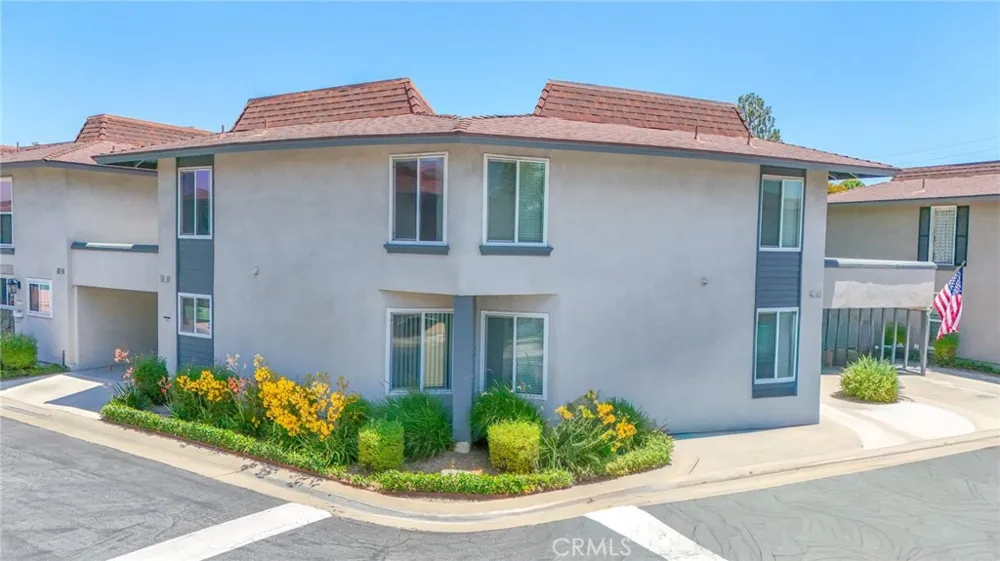 10406 Carlyle Court Cypress, CA 90630
