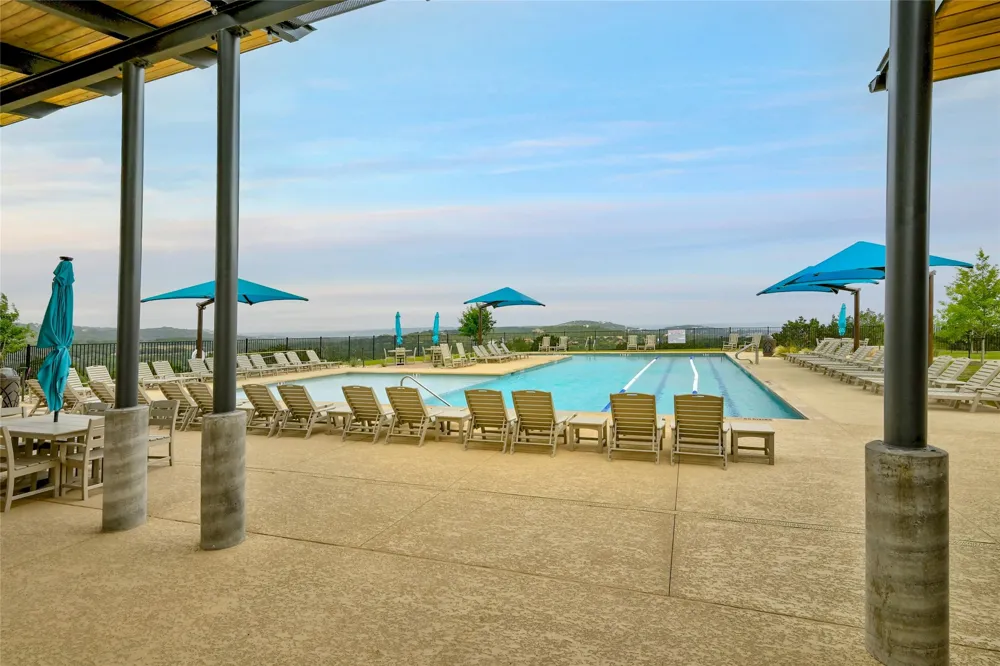 18901 Leisure Lane Jonestown, TX 78645