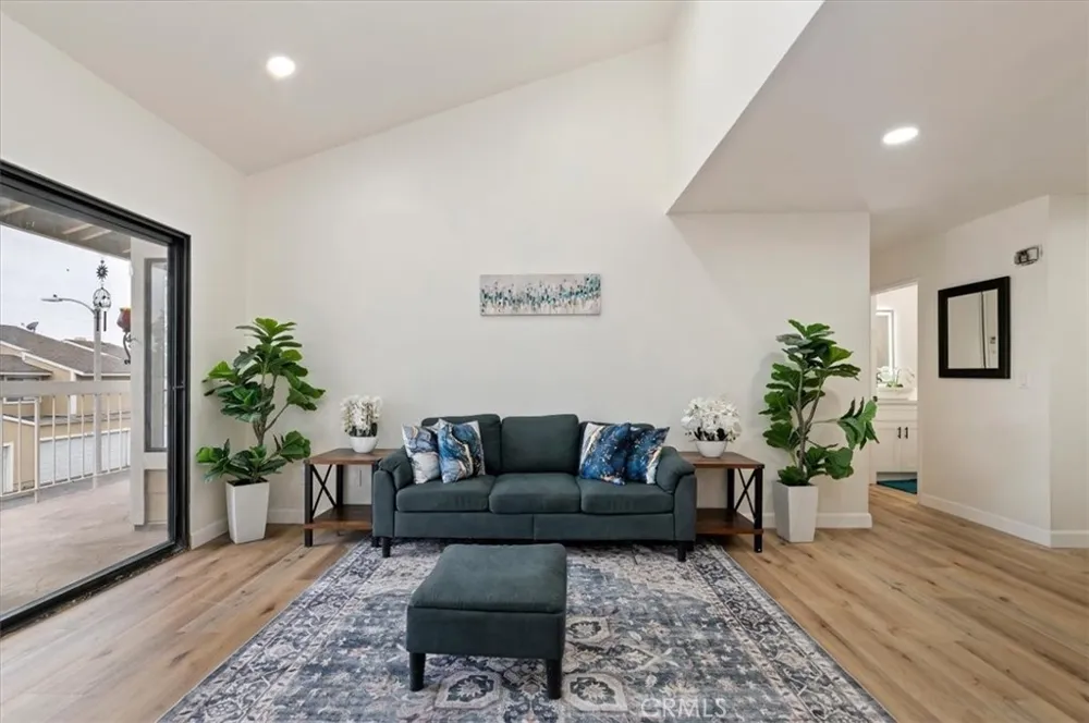 1015 Kent San Dimas, CA 91773